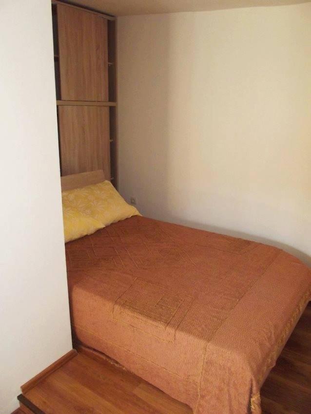 Apartmani Juliska Pirovac Eksteriør billede